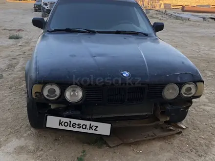 BMW 520 1991 года за 800 000 тг. в Актау – фото 4