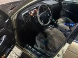 Toyota Avensis 2001 годаүшін1 800 000 тг. в Актобе – фото 5
