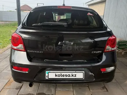Chevrolet Cruze 2013 года за 3 500 000 тг. в Алматы – фото 3