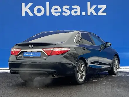 Toyota Camry 2015 года за 11 900 000 тг. в Алматы – фото 3