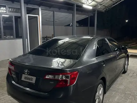 Toyota Camry 2013 года за 6 000 000 тг. в Шымкент – фото 3