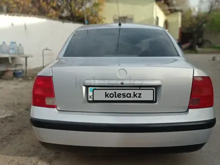 Volkswagen Passat 1999 года за 2 000 000 тг. в Шымкент – фото 7