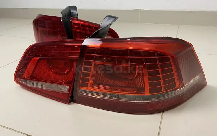 Фонарь задний Volkswagen Passat за 1 000 тг. в Астана