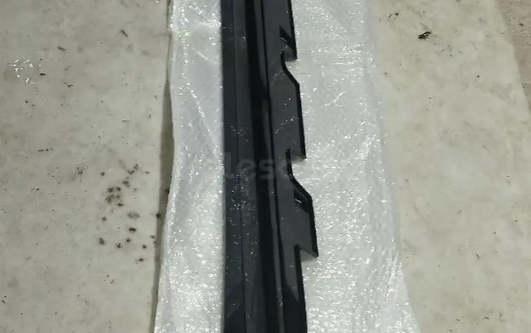 Накладка на порог на Kia Cerato K3 2021-2024 за 100 000 тг. в Алматы