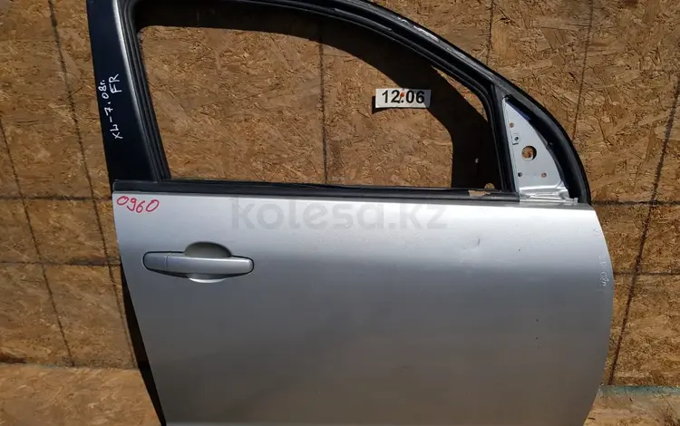 ДВЕРЬ ПЕРЕДНЯЯ ПРАВАЯ (СЕРЕБРО) за 60 000 тг. в Алматы