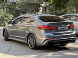 Hyundai Elantra 2016 года за 6 000 000 тг. в Алматы – фото 5