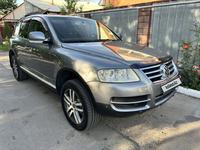 Volkswagen Touareg 2004 года за 5 700 000 тг. в Алматы