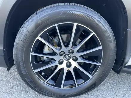 Toyota Highlander 2019 года за 22 900 000 тг. в Алматы – фото 17