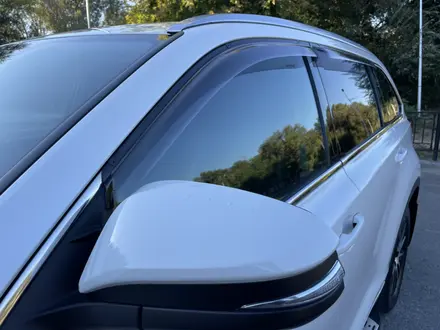 Toyota Highlander 2019 года за 22 900 000 тг. в Алматы – фото 21