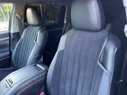 Toyota Highlander 2019 года за 22 900 000 тг. в Алматы – фото 24