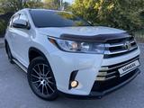 Toyota Highlander 2019 годаүшін22 900 000 тг. в Алматы