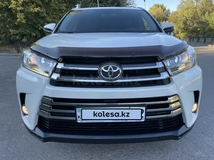 Toyota Highlander 2019 года за 22 900 000 тг. в Алматы – фото 6