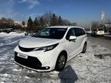 Toyota Sienna 2021 годаfor23 000 000 тг. в Алматы – фото 2