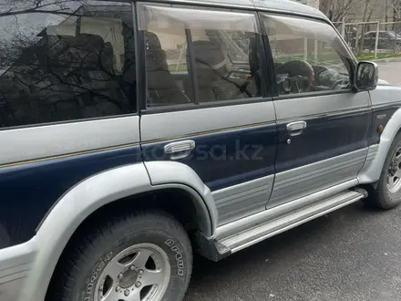 Mitsubishi Pajero 1997 года за 2 000 000 тг. в Алматы – фото 4