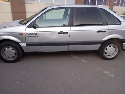 Volkswagen Passat 1991 года за 1 450 000 тг. в Сарань – фото 4