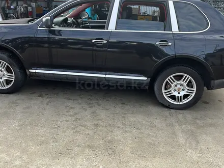 Porsche Cayenne 2005 года за 10 000 тг. в Алматы – фото 3