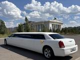 Chrysler 300C 2004 года за 2 300 000 тг. в Астана – фото 2