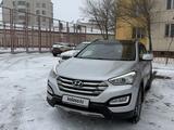 Hyundai Santa Fe 2014 года за 9 500 000 тг. в Астана