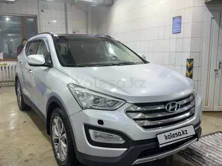 Hyundai Santa Fe 2014 года за 9 500 000 тг. в Астана – фото 23