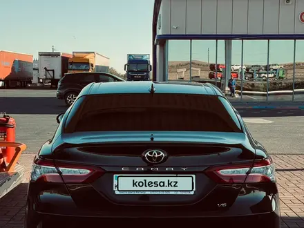 Toyota Camry 2019 года за 14 700 000 тг. в Астана