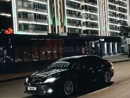 Toyota Camry 2019 года за 14 700 000 тг. в Астана – фото 6