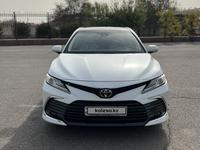 Toyota Camry 2023 года за 24 000 000 тг. в Шымкент