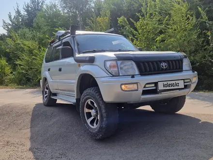 Toyota Land Cruiser Prado 1998 года за 7 500 000 тг. в Алматы – фото 19