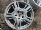 ОРИГИНАЛЬНЫЕ диски R 19 для PORSCHE Cayenne (ПОРШ КАЙЕН) за 200 000 тг. в Алматы – фото 4
