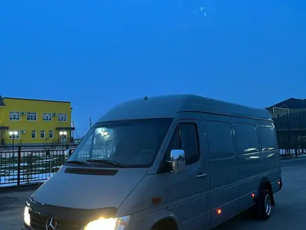 Mercedes-Benz Sprinter 2005 года за 8 800 000 тг. в Кордай – фото 19