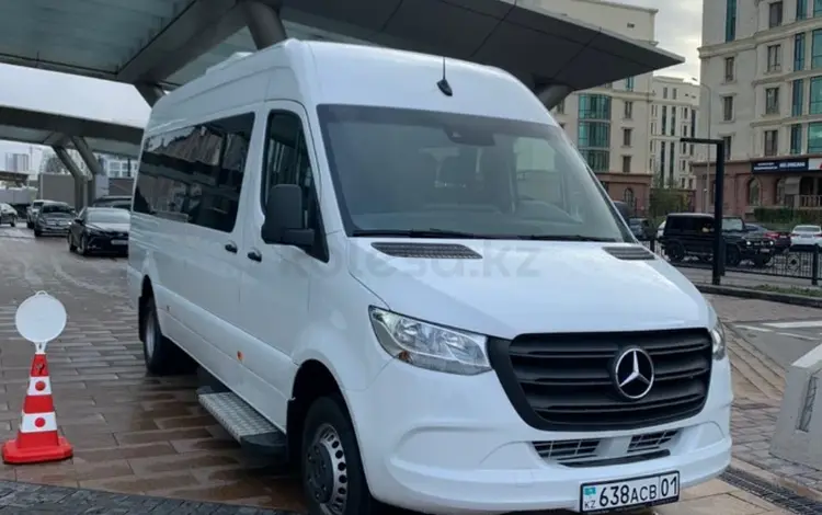 Mercedes Benz Sprinter Спринтер прокат аренда трансфер в Астана