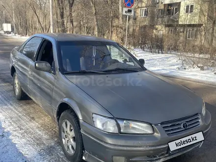 Toyota Camry 1999 года за 4 000 000 тг. в Алматы – фото 2