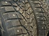 Зимняя шипованная резина Bridgestone 235/55 R19 Kia, Hyundaifor300 000 тг. в Костанай – фото 2