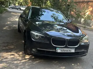 BMW 740
