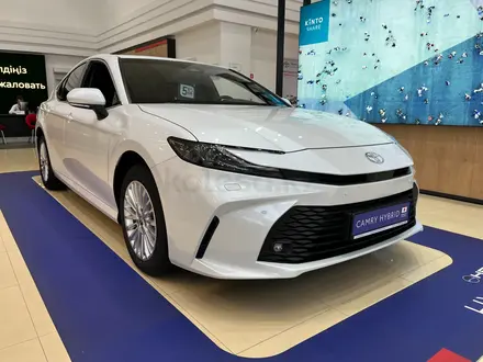 Toyota Camry Elegance 2025 года за 20 790 000 тг. в Караганда – фото 3