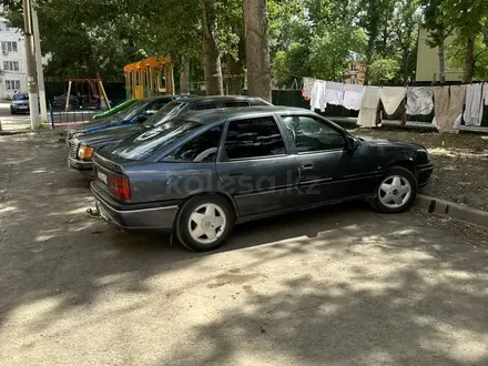 Opel Vectra 1995 года за 1 000 000 тг. в Актобе – фото 2