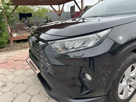Toyota RAV4 2019 года за 12 500 000 тг. в Алматы – фото 4