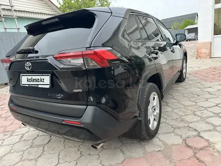 Toyota RAV4 2019 года за 12 500 000 тг. в Алматы – фото 9