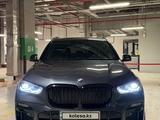 BMW X5 2020 года за 34 500 000 тг. в Астана – фото 2