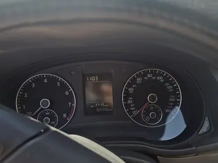 Volkswagen Passat 2013 года за 5 000 000 тг. в Алматы – фото 11