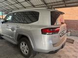 Toyota Land Cruiser 2024 года за 61 500 000 тг. в Атырау – фото 3