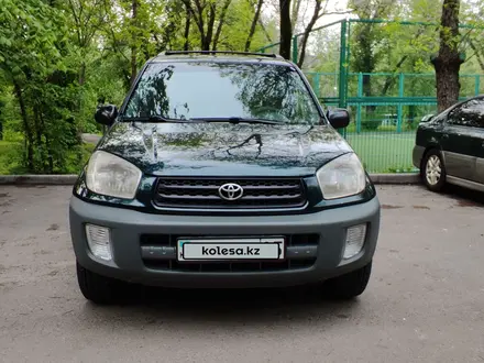 Toyota RAV4 2001 года за 4 900 000 тг. в Алматы – фото 2
