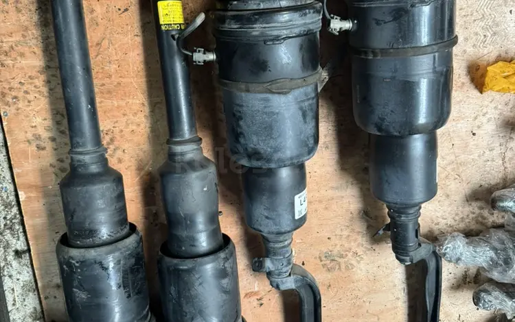 Пневмо амортизатор на полный привод за 150 000 тг. в Алматы