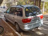 Volkswagen Sharan 1999 годаfor2 200 000 тг. в Балхаш – фото 4