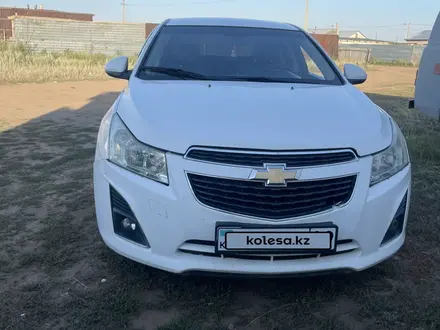 Chevrolet Cruze 2010 года за 2 700 000 тг. в Караганда – фото 2