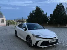 Toyota Camry, 2024