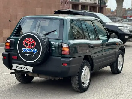 Toyota RAV4 2000 года за 4 200 000 тг. в Астана – фото 17