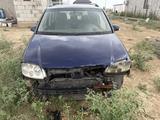 Volkswagen Touran 2004 года за 1 200 000 тг. в Атырау