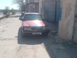 Mercedes-Benz 190, 1989