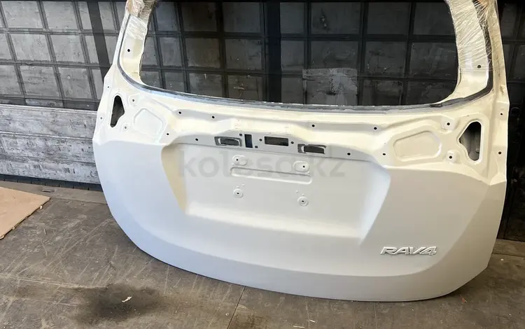 Крышка багажника тойота rav 4 за 170 000 тг. в Костанай