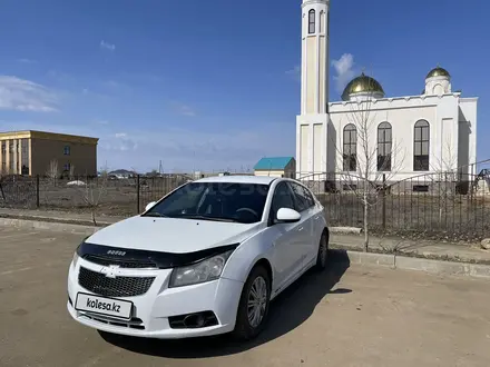 Chevrolet Cruze 2012 года за 2 800 000 тг. в Актобе – фото 5